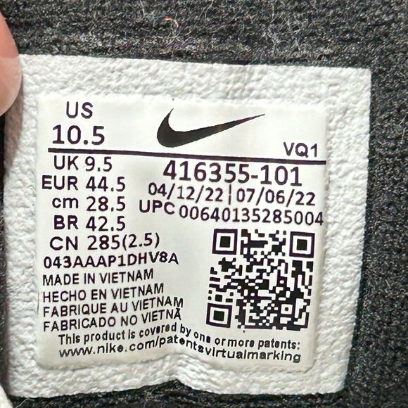 Nike Air Monarch IV Sneakers 416355-101 White Red Black Men's 10.5/W 12 - Picture 9 of 9